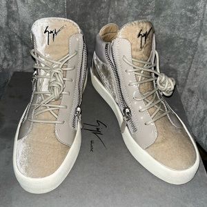 Men suede Giuseppe zanotti sneakers size 41